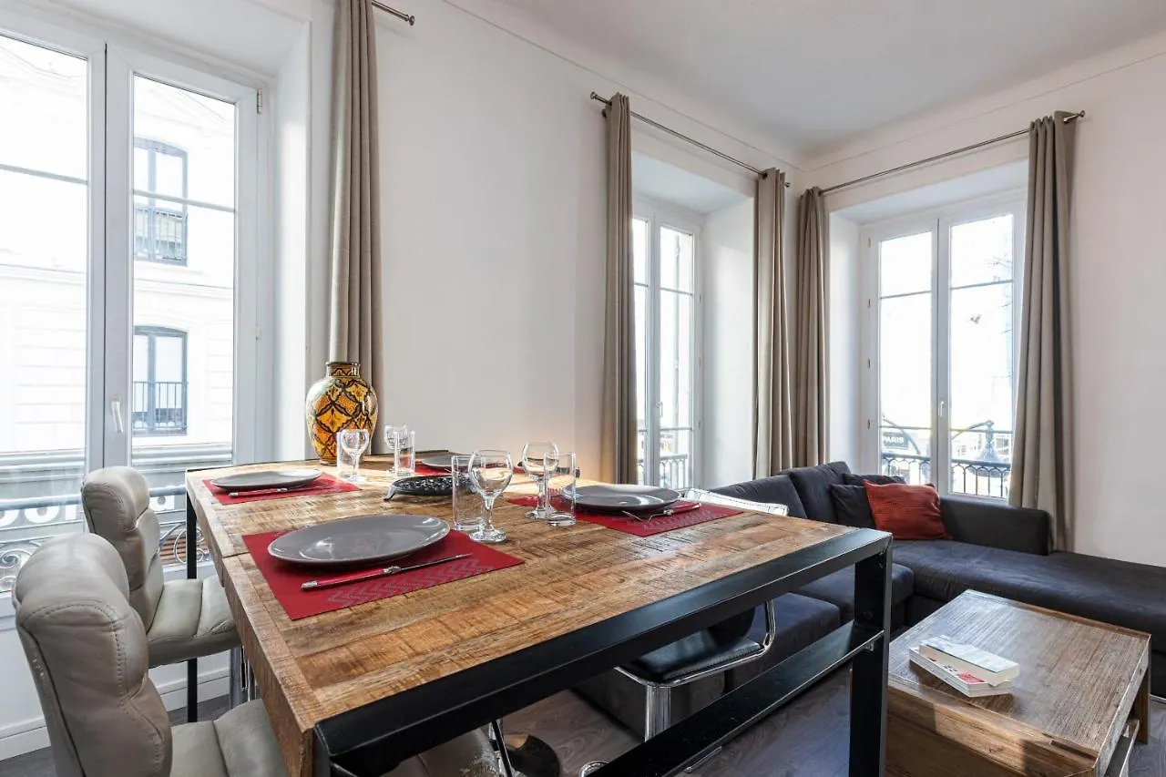 Jean Medecin Av - Large 2 Bdrs Central Ac Nice Apartment