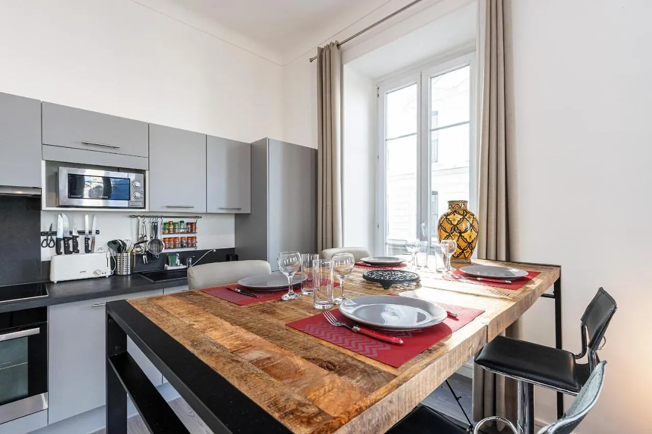 Jean Medecin Av - Large 2 Bdrs Central Ac Nizza